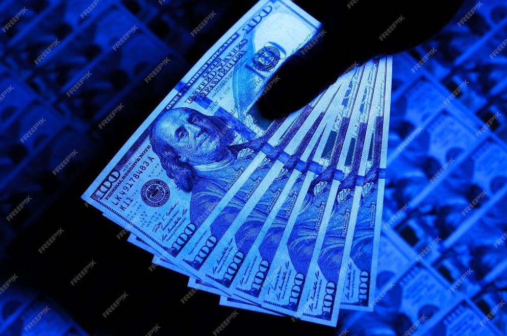 Latarka UV 5W 395nm 2W1 LED ZOOM UV CREE ZESTAW akumulator + baterie